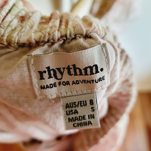 Dress - Picture 6 of 6